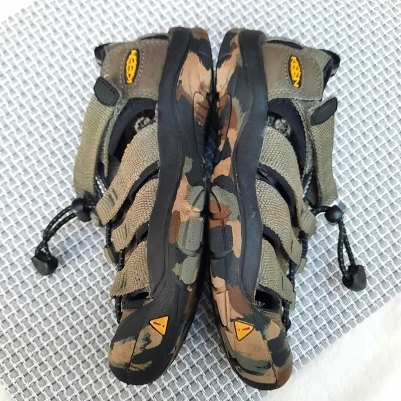 Keen Newport H2 Fisherman Camo Sport Sandals Water Shoe 1 Sneaker Hiking Travel - Picture 11 of 12